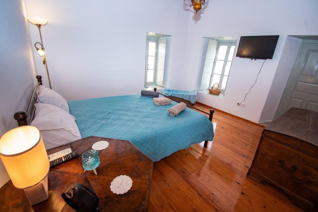 Iolis Loft Hydra Apartment Exterior photo